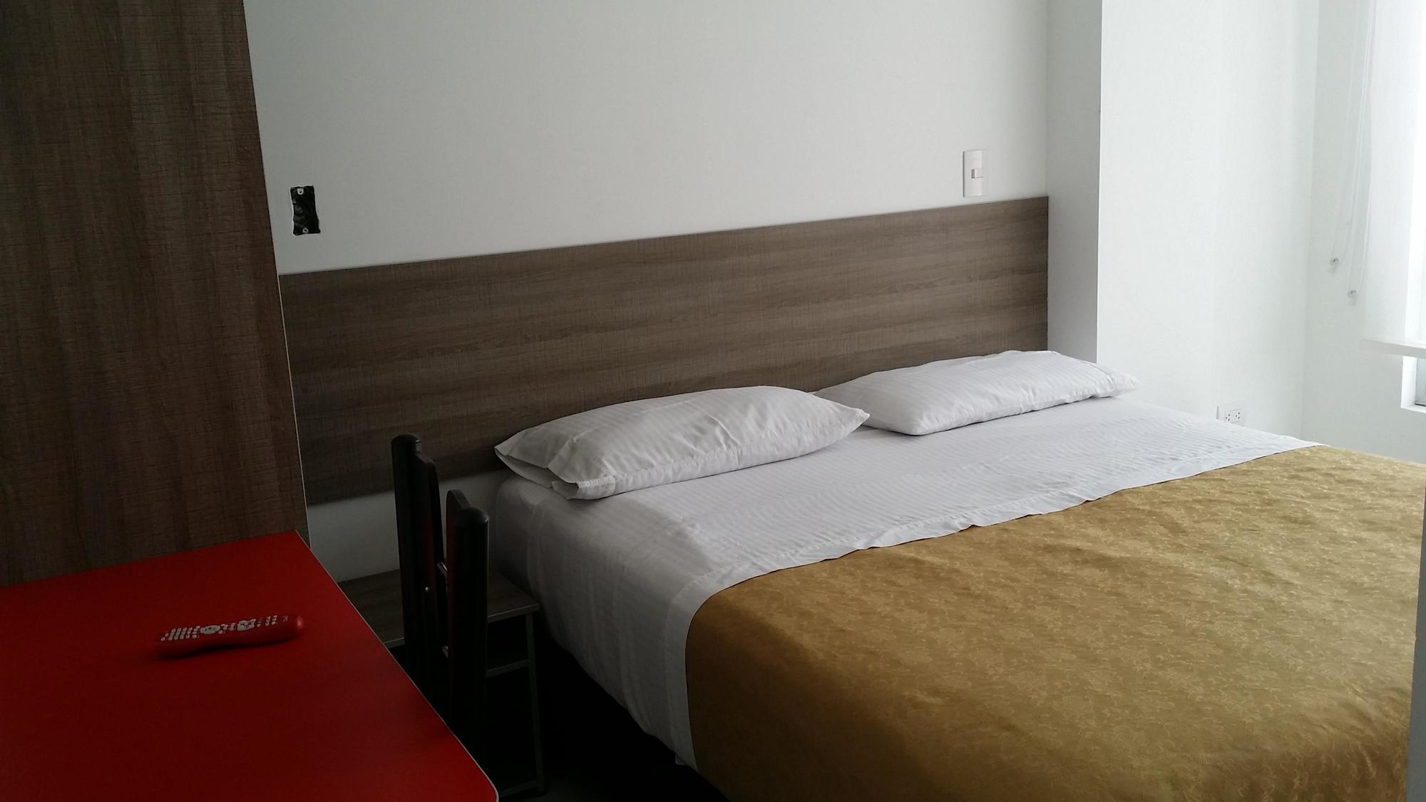 A Bogota On Holidays By Open - Hotel Cas-Embajada Americana Exterior photo